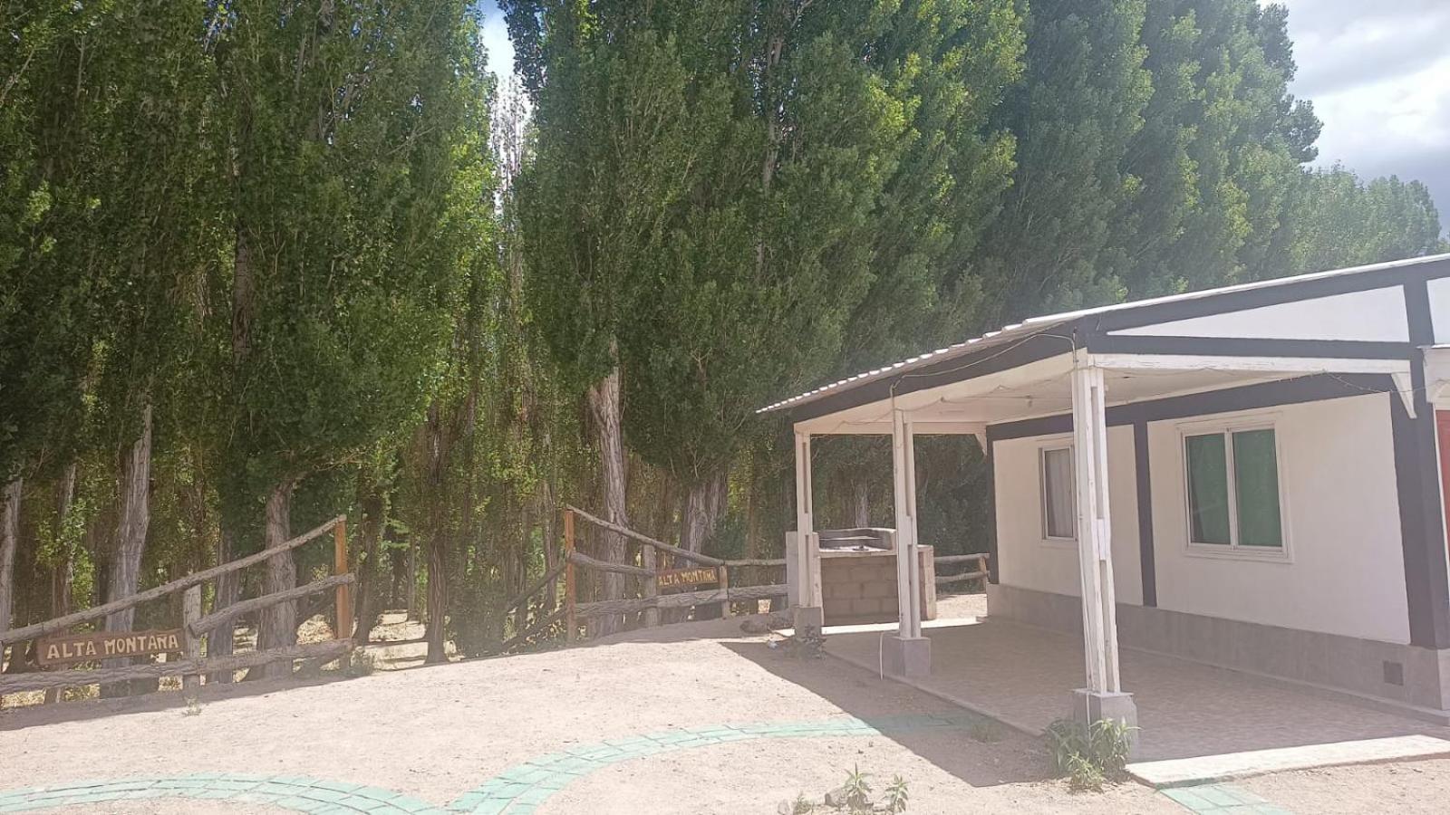 Cabanas De Los Andes Uspallata Bagian luar foto