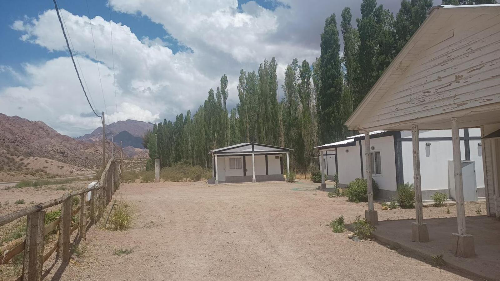 Cabanas De Los Andes Uspallata Bagian luar foto