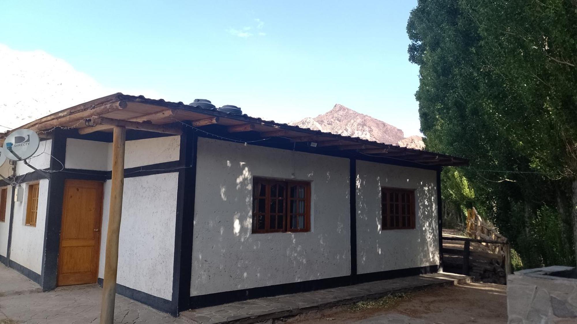 Cabanas De Los Andes Uspallata Bagian luar foto