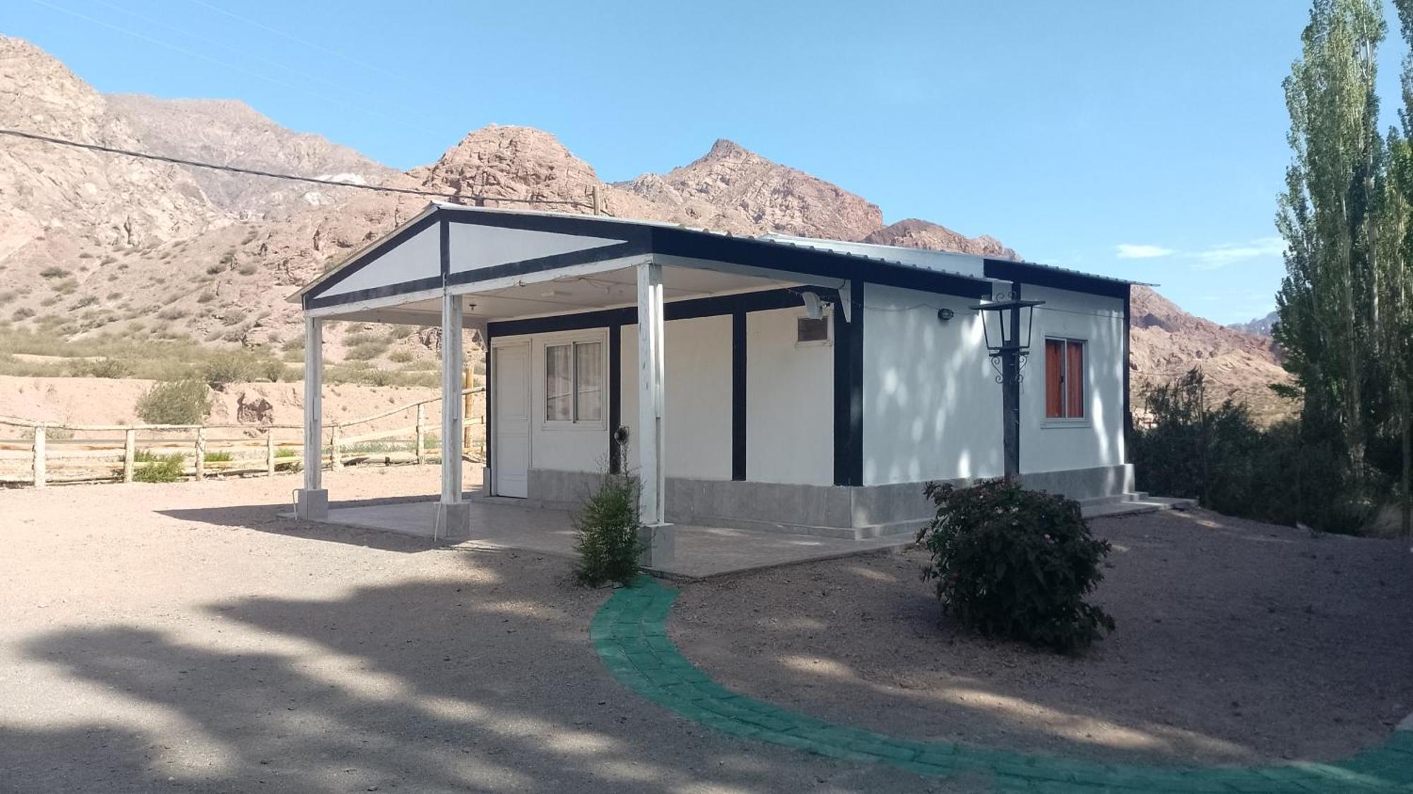 Cabanas De Los Andes Uspallata Bagian luar foto