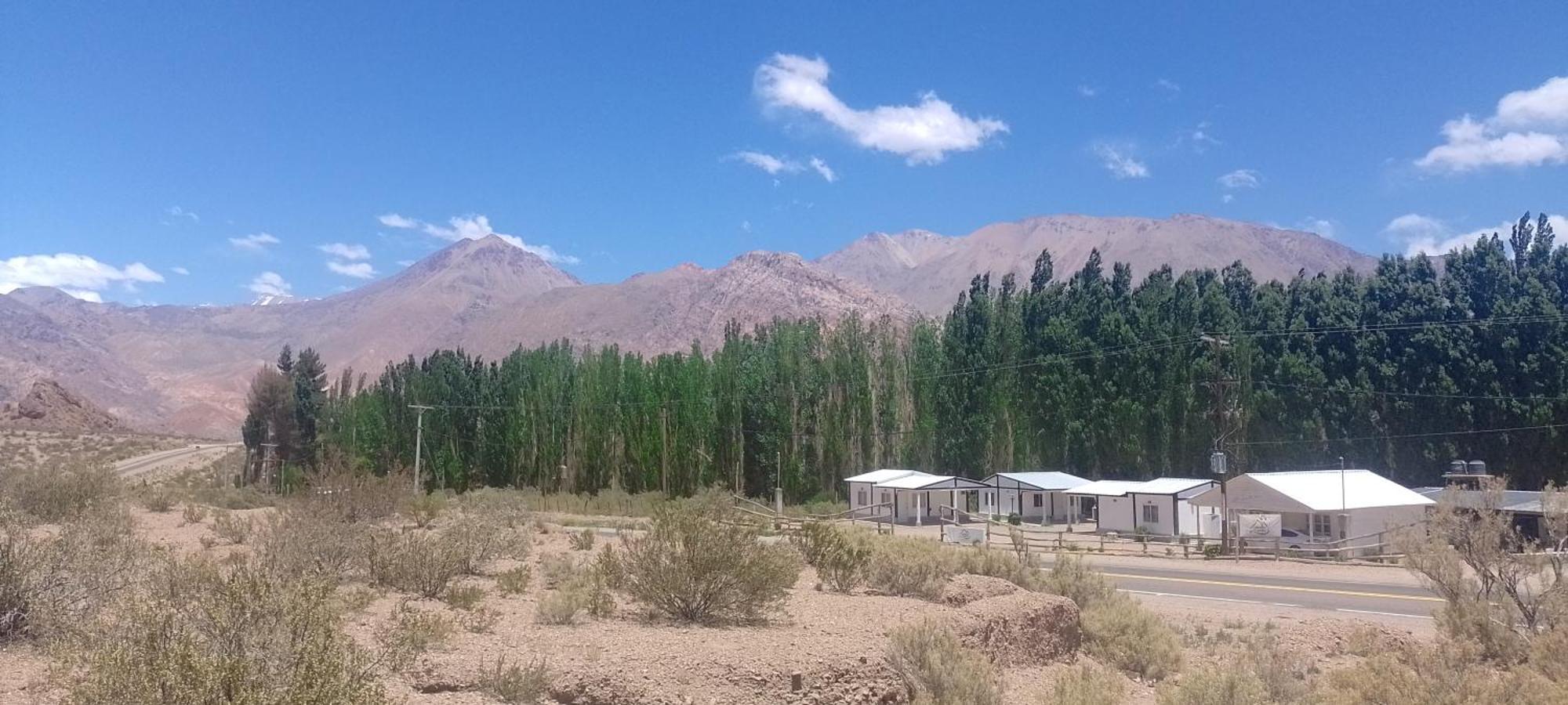 Cabanas De Los Andes Uspallata Bagian luar foto